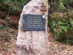 Stele du Lac de la Maix